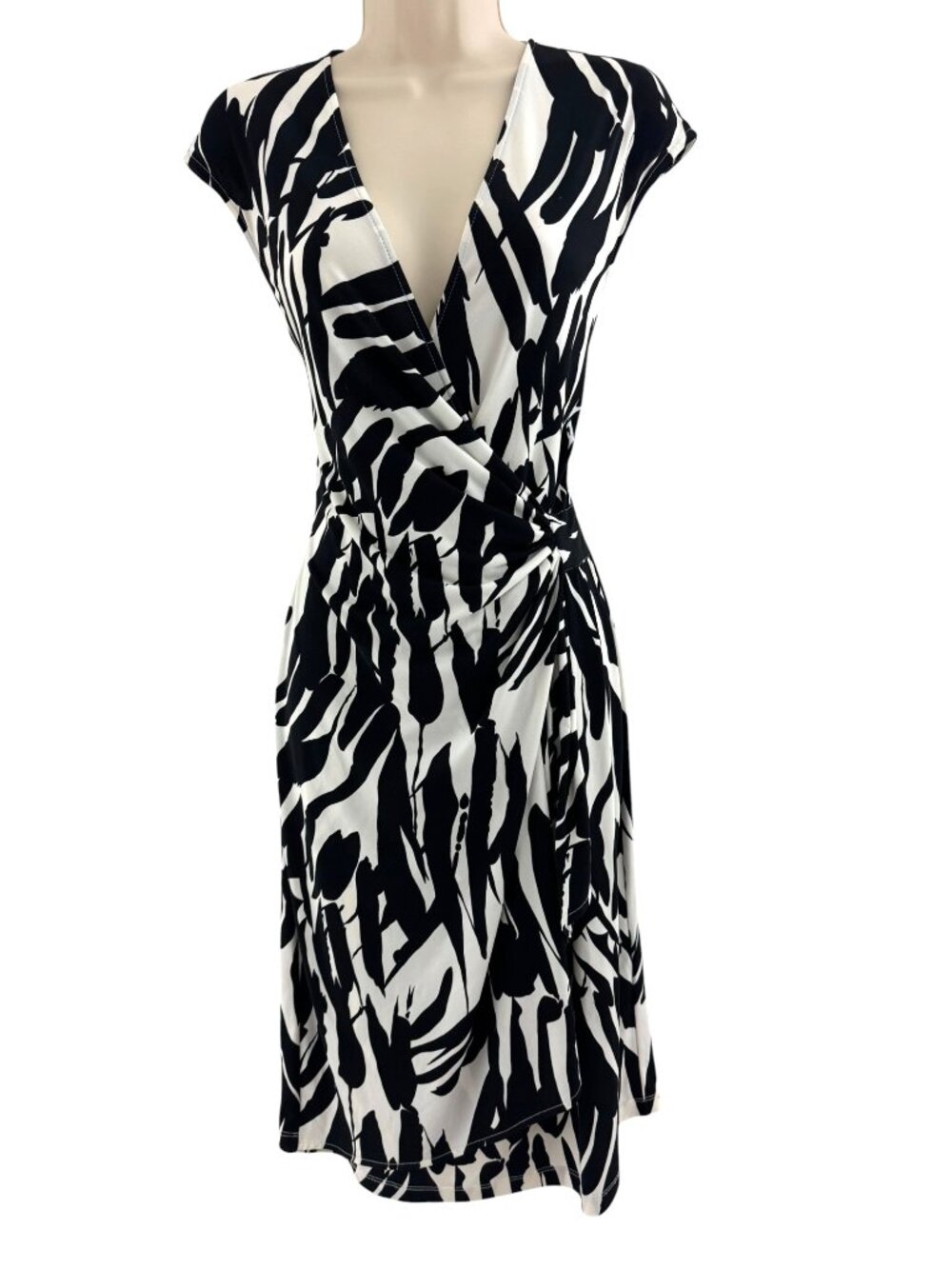 Maggy London Black & White Faux-Wrap Sleeveless Dress Size 14 Summer Stretch